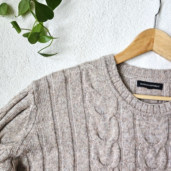 Banana Republic Women’s Cable Knit Crewneck Oatmeal Gray Sweater Oversized L - Picture 2 of 12